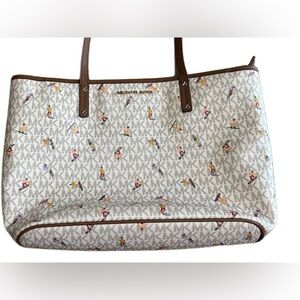 Michael Kors Aspen Limited Edition Tote Bag with Skiers and Snowboarders